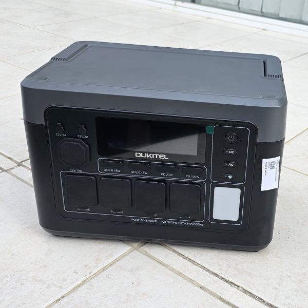 OUKITEL SOLAR POWER GENERATOR