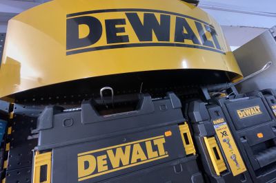 Products High Performance DEWALT Tools