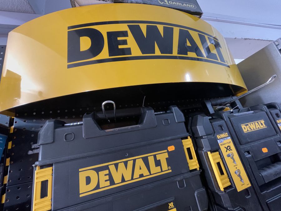 Products High Performance DEWALT Tools